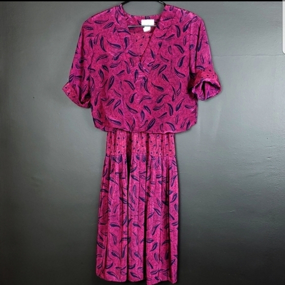 3/$15 Perceptions cute leaf dress womans size 7/8 - Picture 1 of 8